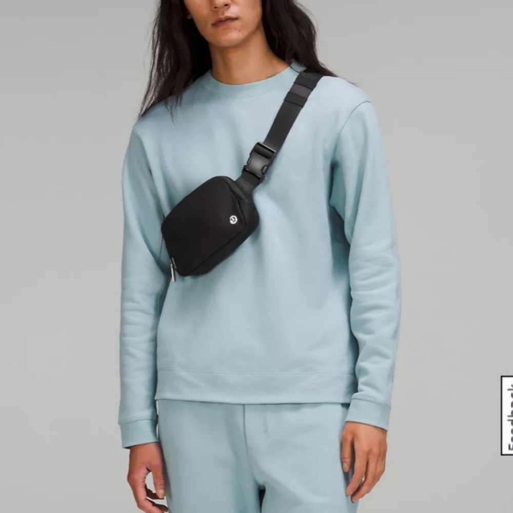 Lululemon Everywhere Belt Bag